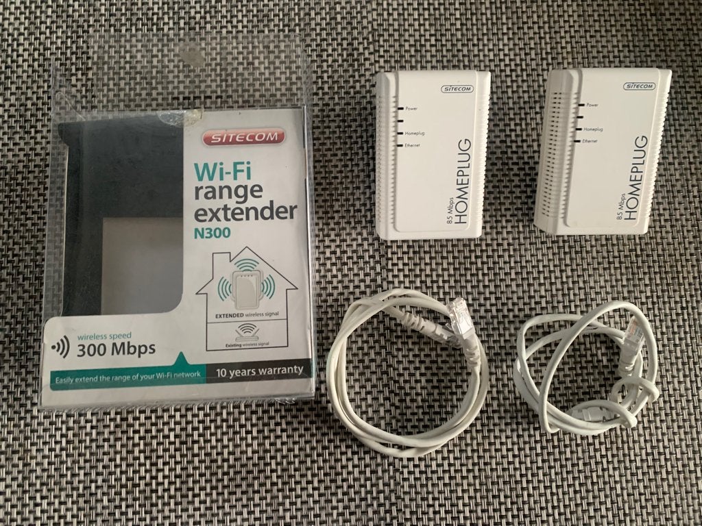 SITECOM WI-FI RANGE EXTENDER N300 - 300MPS, Ophalen of Verzenden, Zo goed als nieuw, Sitecom