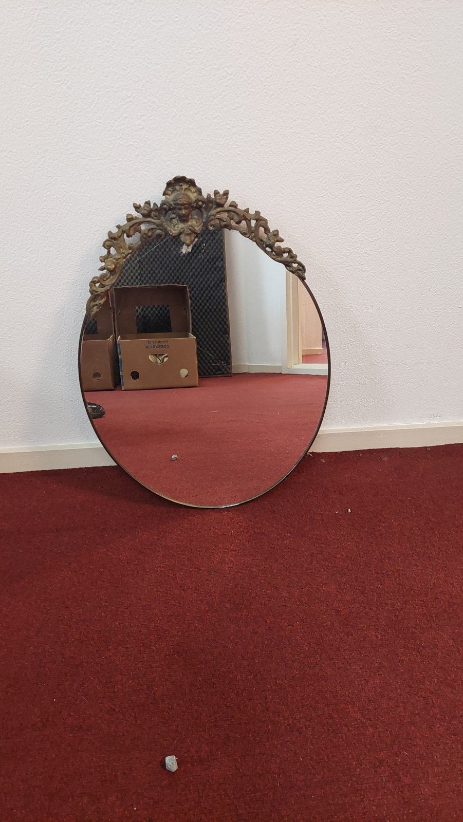 Ovale spiegel met koperen rand, Ophalen of Verzenden, Ovaal, Minder dan 50 cm
