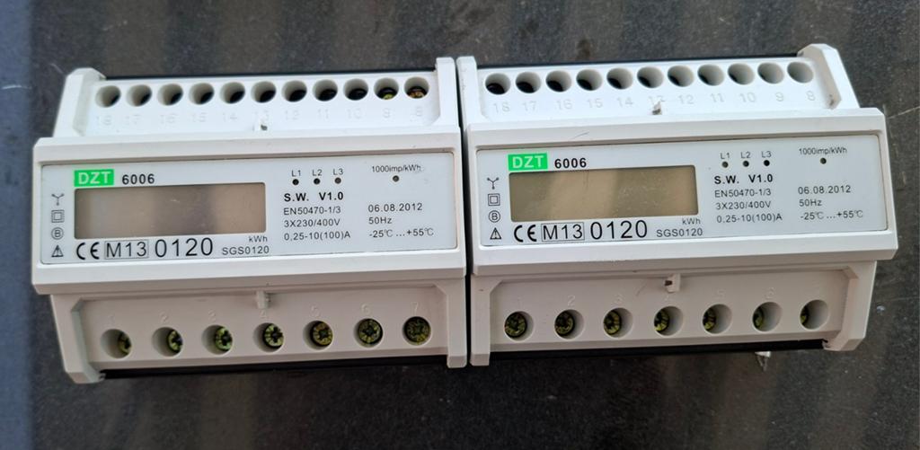 Diverse Energiemeters: Finder, DZT, Eastron, Ophalen of Verzenden, Gebruikt, Overige typen