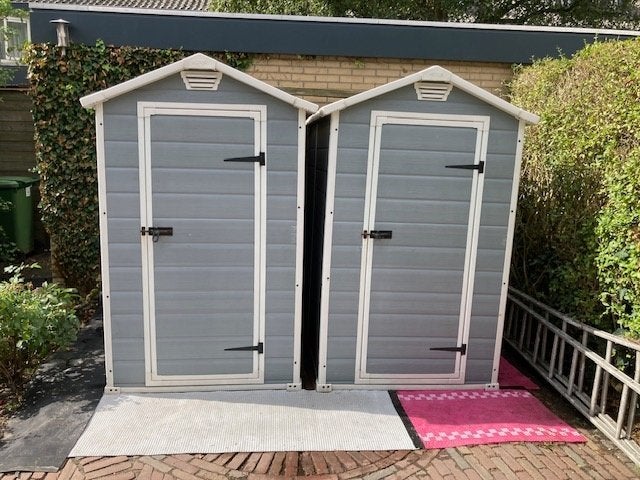 Keter Manor 46 tuinhuis, 2 stuks, Tuin en Terras, Tuinhuizen, Kunststof, Gebruikt, Tuinhuis, Minder dan 200 cm