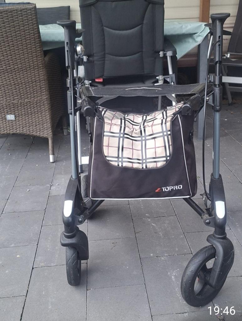 Rollator, Ophalen of Verzenden, Gebruikt, Duwrolstoel