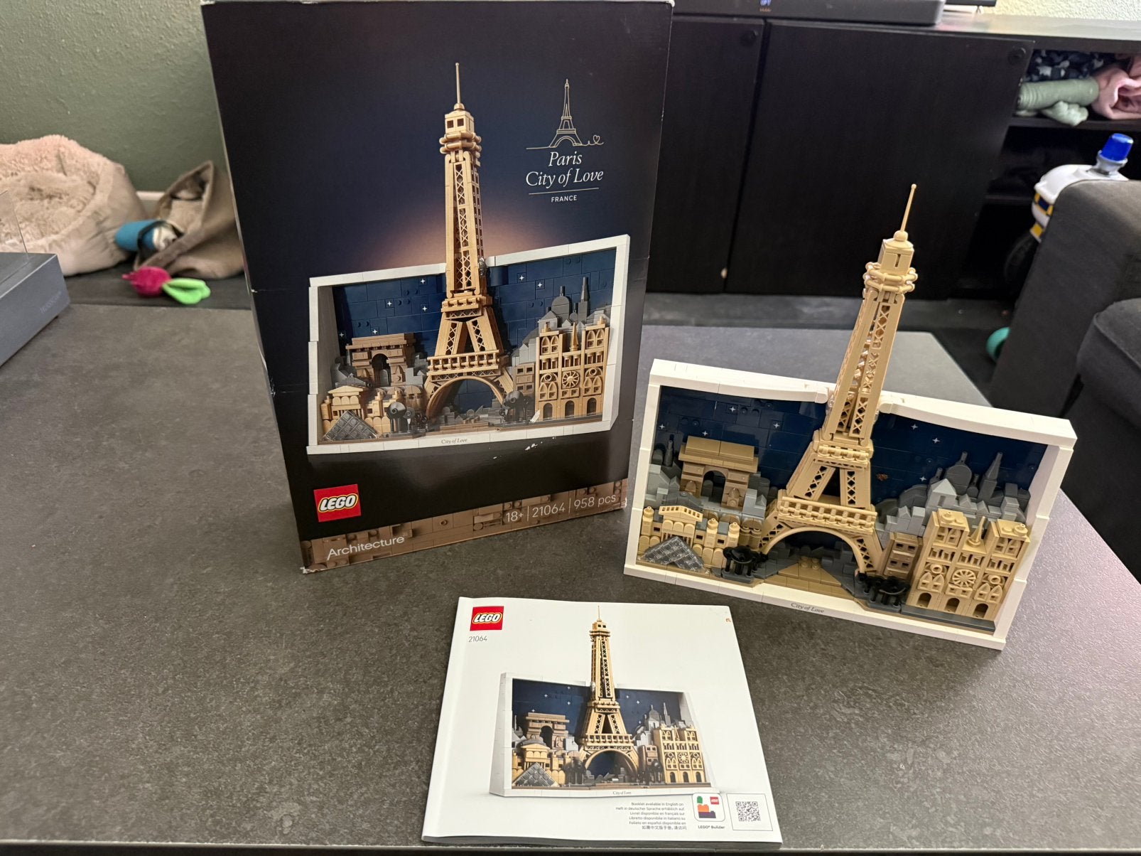 Lego architecture parijs stad van liefde (21064), Ophalen, Zo goed als nieuw