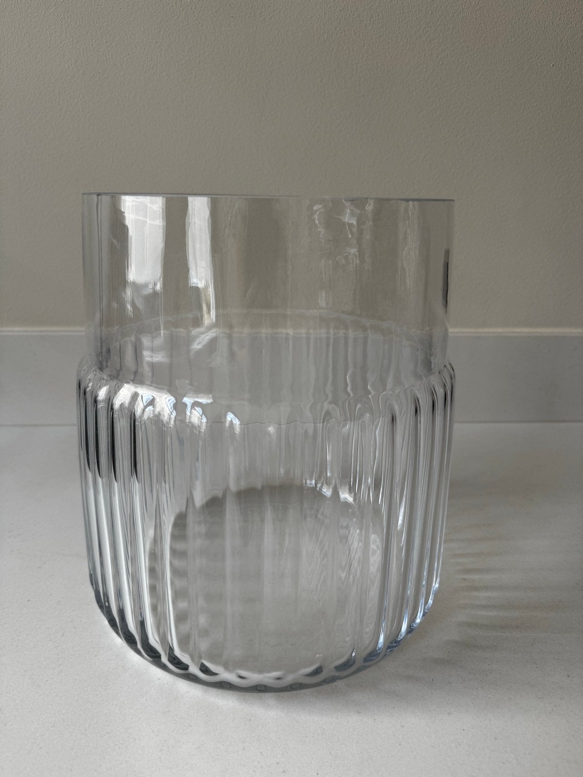 Bolia Baia grote glazen vaas, Huis en Inrichting, Ophalen, Met patroon/structuur, Transparant, Glas