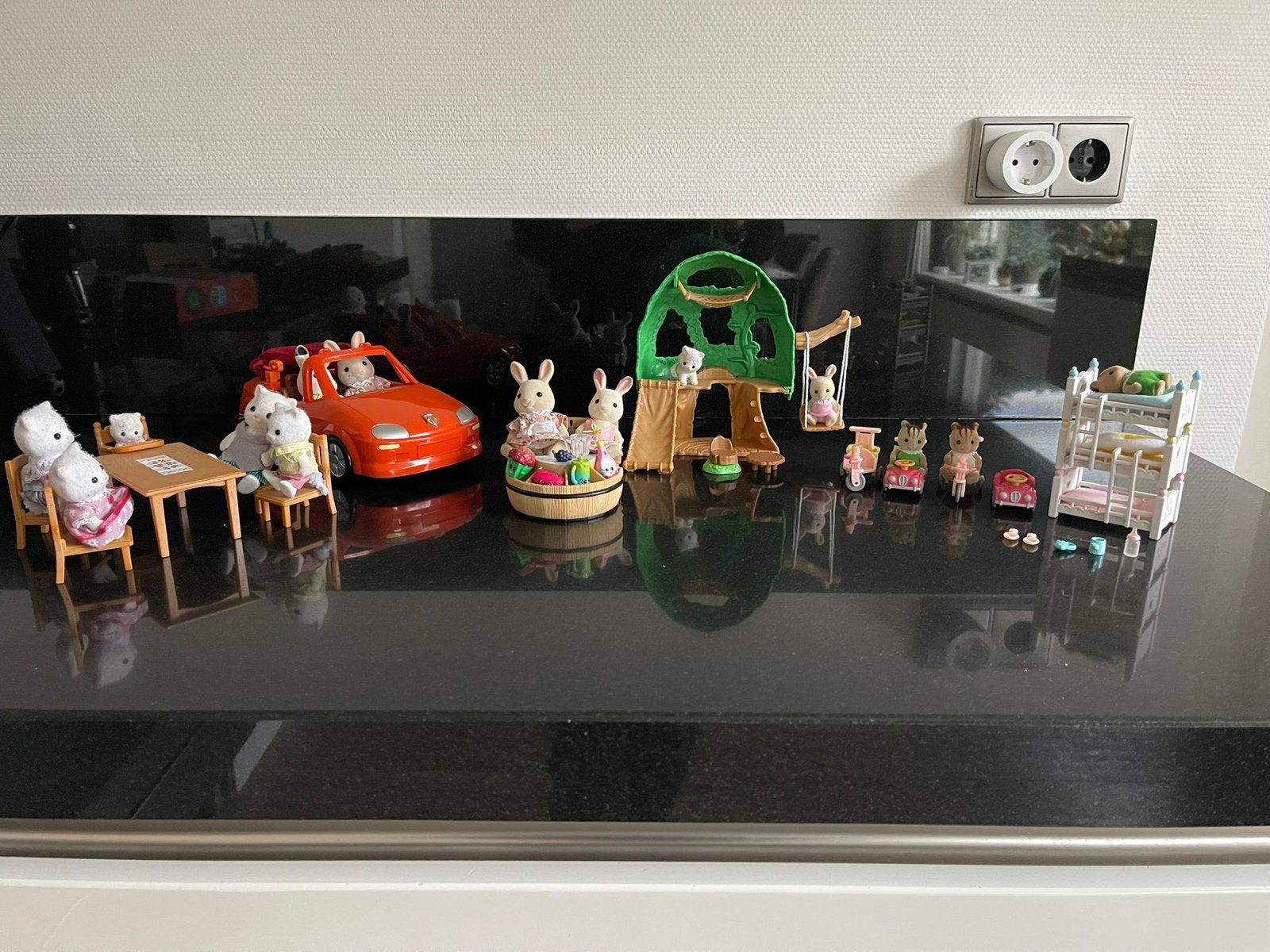 Sylvanian families boomhut, cabriolet, stapelbed, Ophalen of Verzenden, Zo goed als nieuw