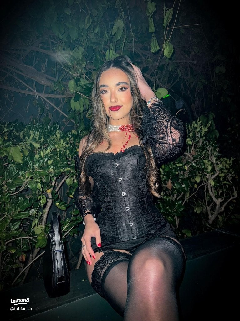 Halloween Korset Zwart - Gothic/Vampier/Heks maat 40 t/m 48, Ophalen of Verzenden, Nieuw, Kostuum, Halloween of Griezel