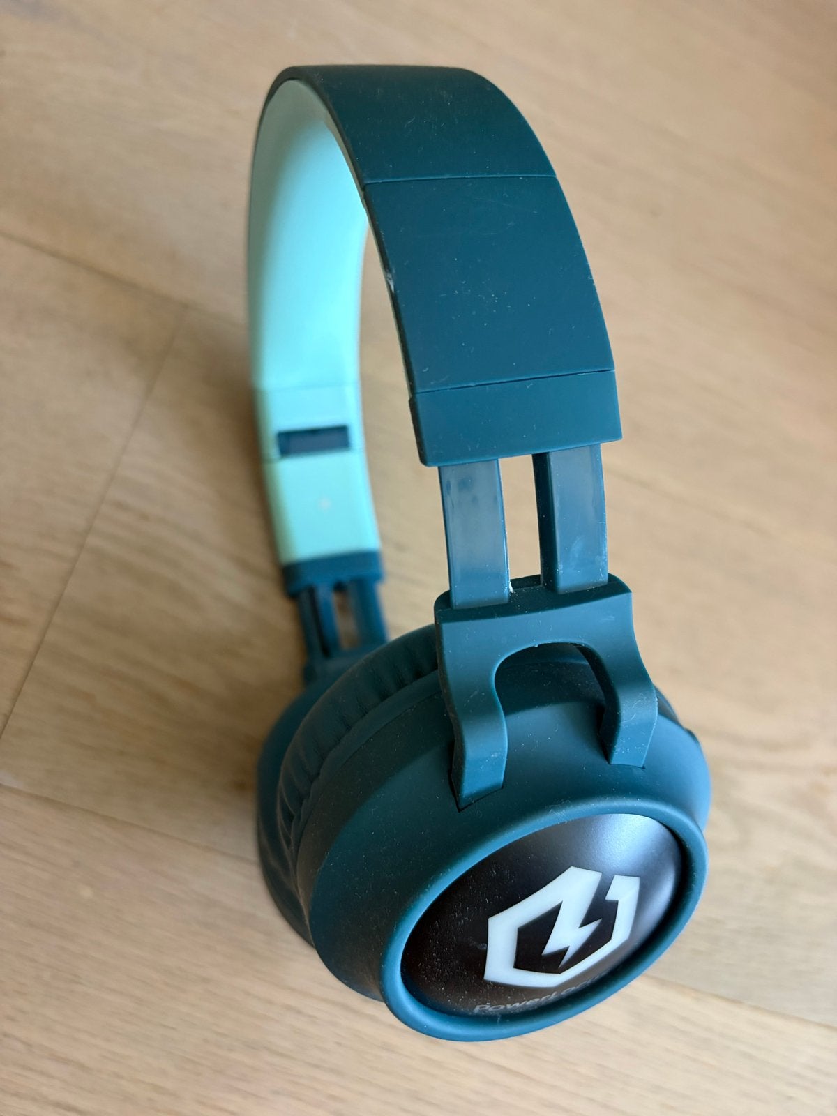 PowerLocus Bluetooth Koptelefoon - Blauw/Groen, Audio, Tv en Foto, Koptelefoons, Overige merken, Gebruikt, Bluetooth, Ophalen of Verzenden