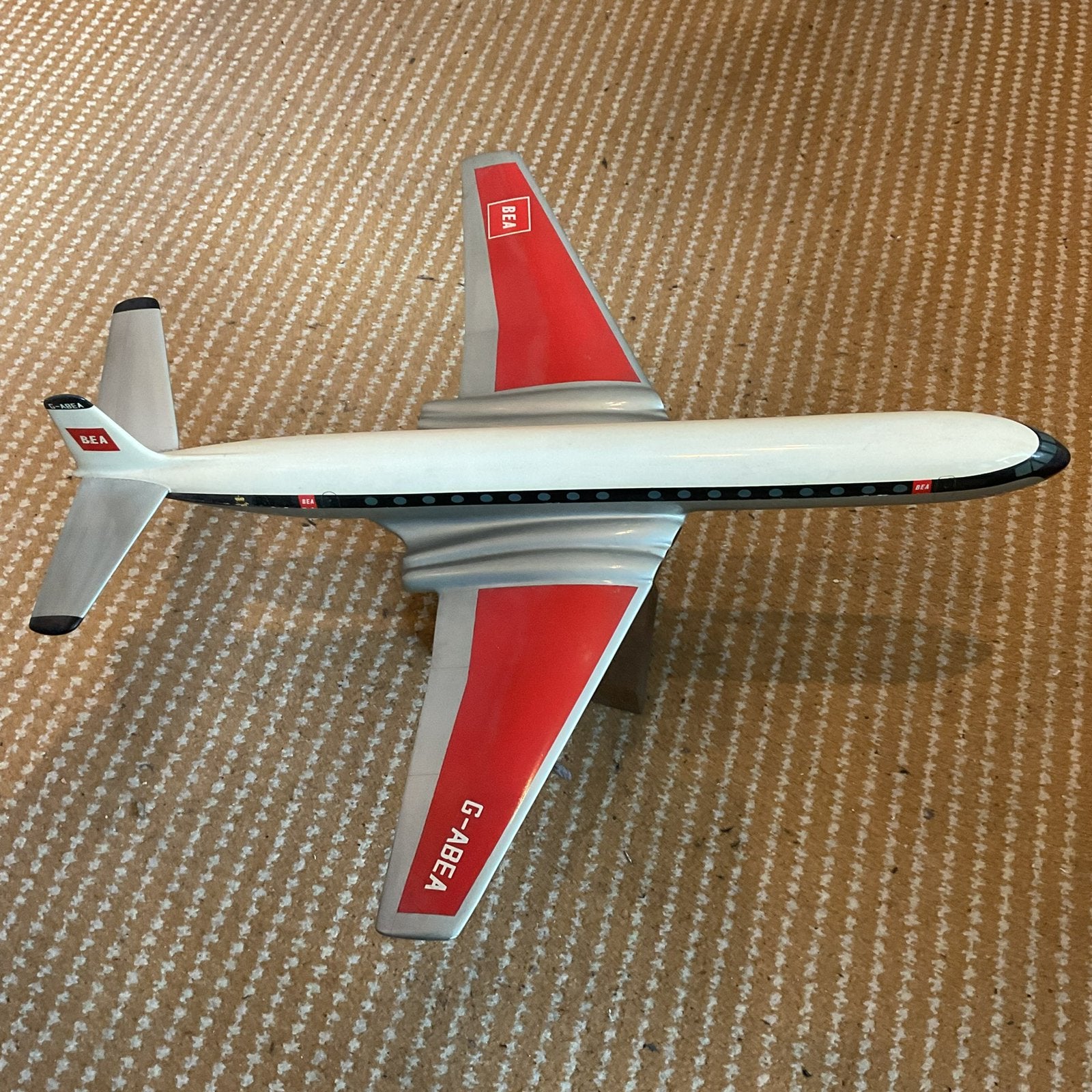 de Havilland Comet 4B BEA  Skyland models schaal 1/50 ~1960, Ophalen, Gebruikt, Schaalmodel