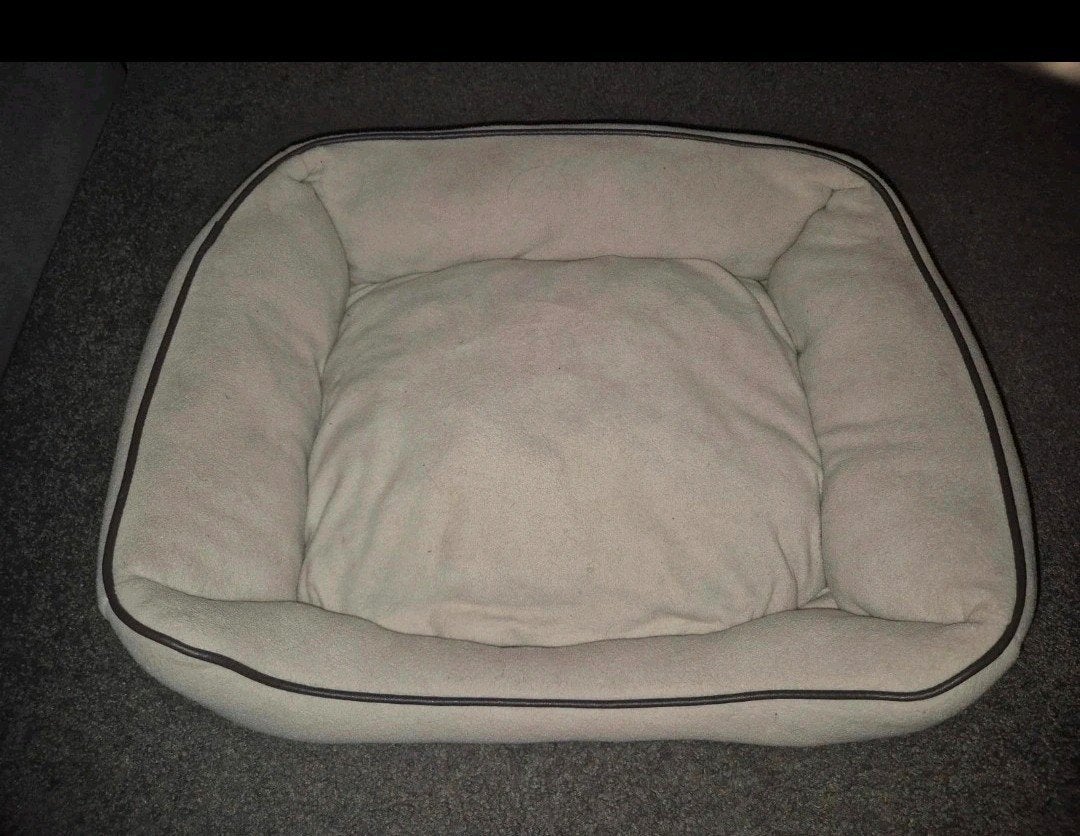 hondenmand beige, Dieren en Toebehoren, Ophalen of Verzenden, Zo goed als nieuw, Pluche