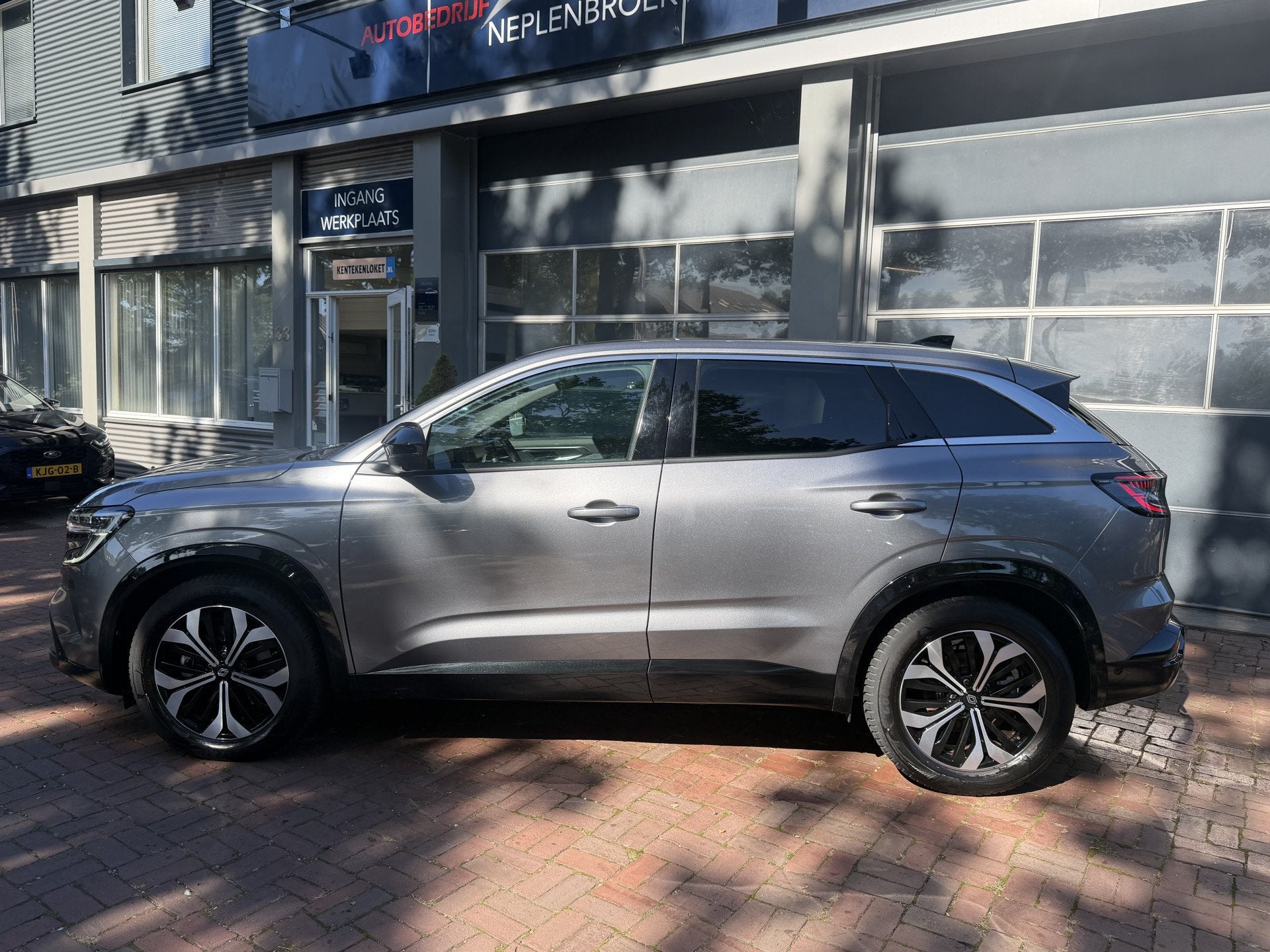 Renault Austral 1.2 E-Tech full hybrid 200 techno Navi & Car, Auto's, Dealer onderhouden, Stof, Gebruikt, Euro 6