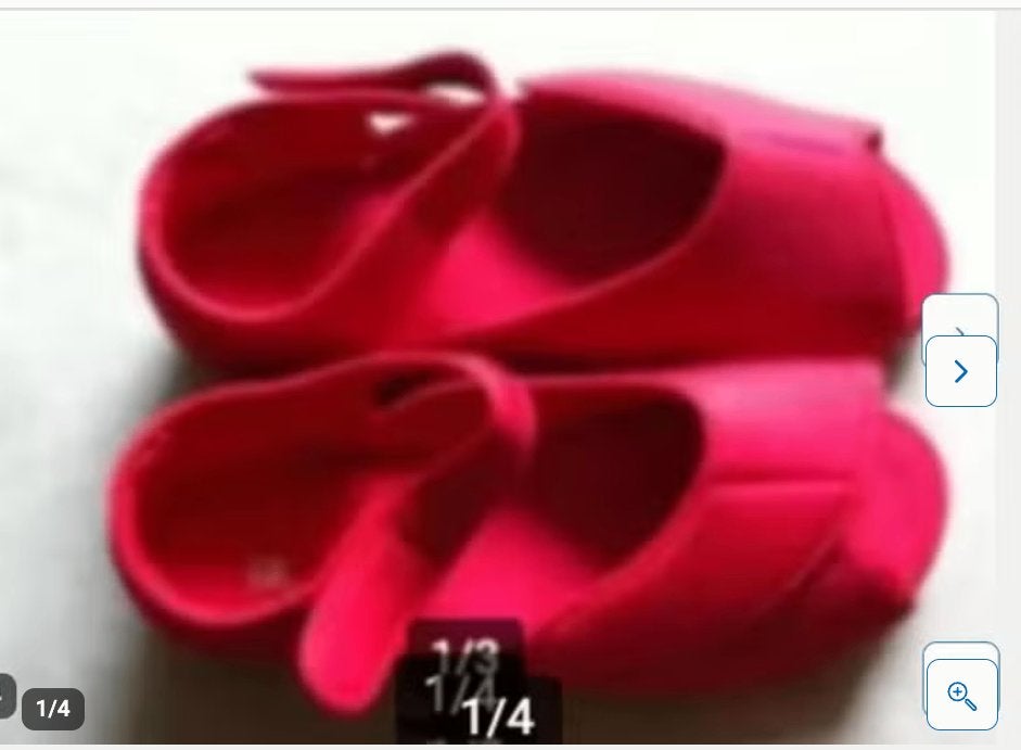 Dames pantoffels met klittenband mt 42 rood., Kleding | Dames, Ophalen of Verzenden, Zo goed als nieuw, Pantoffels of Sloffen