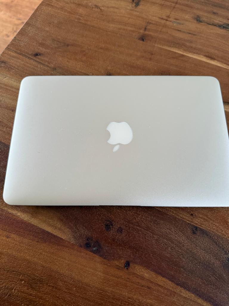 MacBook Air 11 inch (Model A1465) -, Qwerty, 13 inch, Minder dan 2 Ghz, Ophalen of Verzenden
