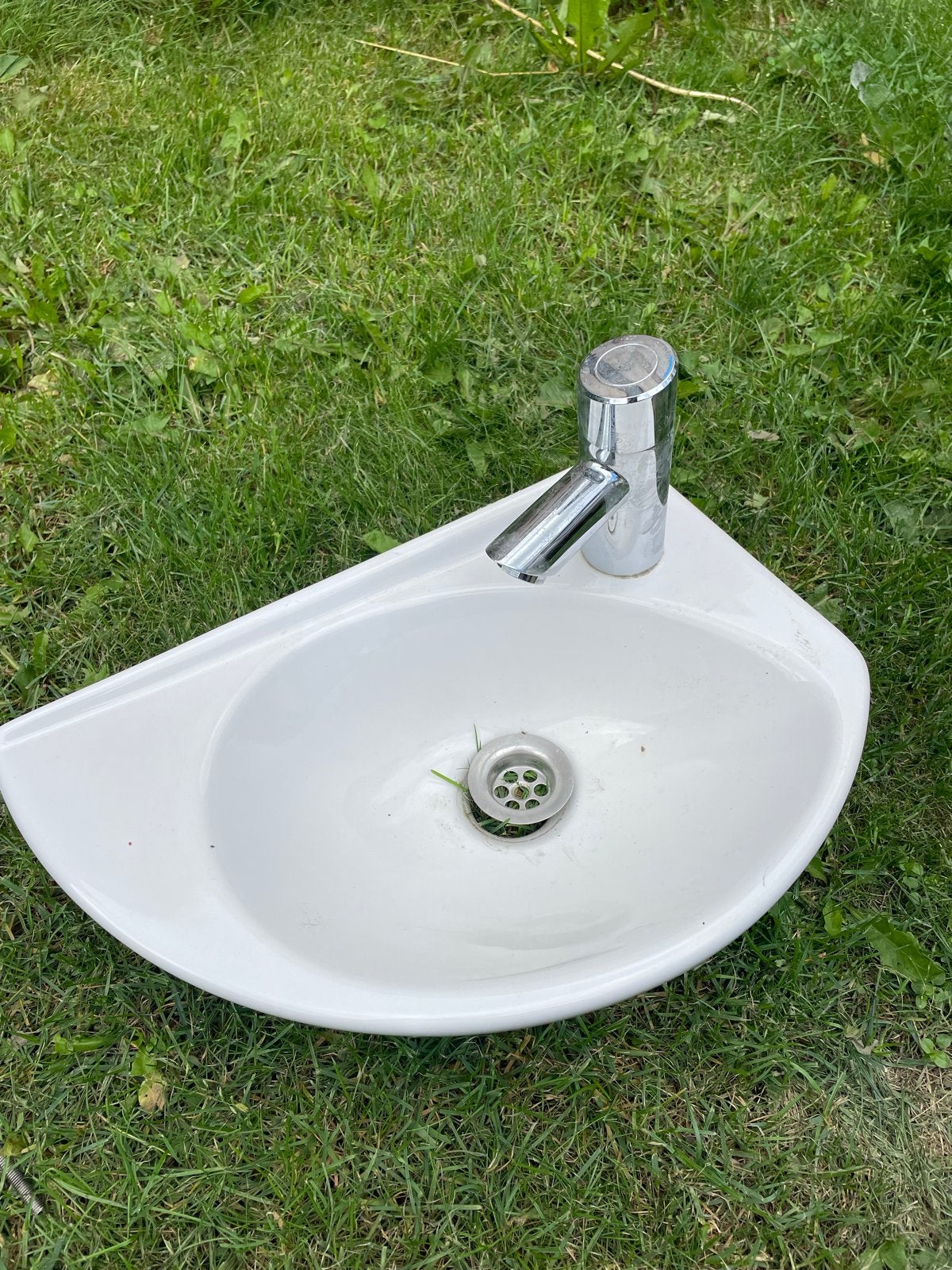 Wastafel met kraan, Doe-het-zelf en Verbouw, Sanitair, Ophalen, Gebruikt, Chroom, Wastafel