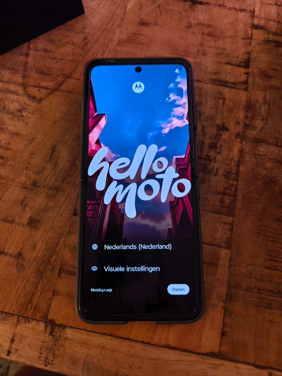 Motorola Razr 50 met hoesje en doos in prima staat!, Telecommunicatie, Gebruikt, Overige kleuren, Touchscreen, Inklapmodel