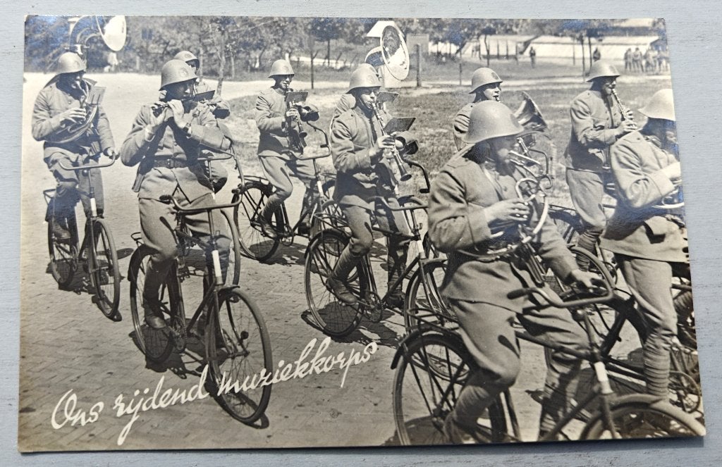 Mobilisatie 1939: Nederlands Rijdend Muziekkorps op Fiets, Ophalen of Verzenden, 1920 tot 1940, Ongelopen, Zuid-Holland