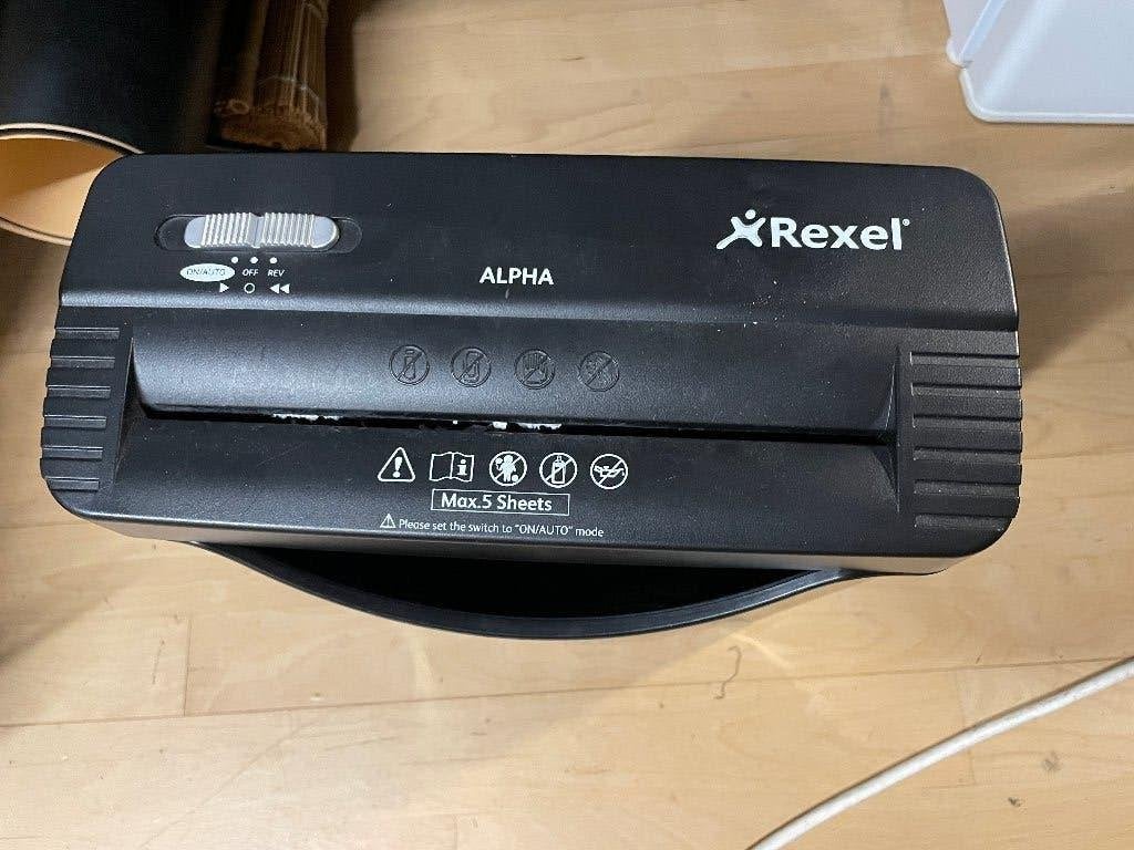Rexel Alpha Shredder Papierversnipperaar, Diversen, Ophalen of Verzenden, Gebruikt