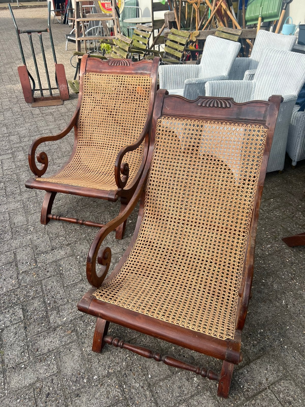 Nieuw bekleed  !! plantage stoelen, Antiek en Kunst, Antiek | Meubels | Stoelen en Banken, Ophalen of Verzenden