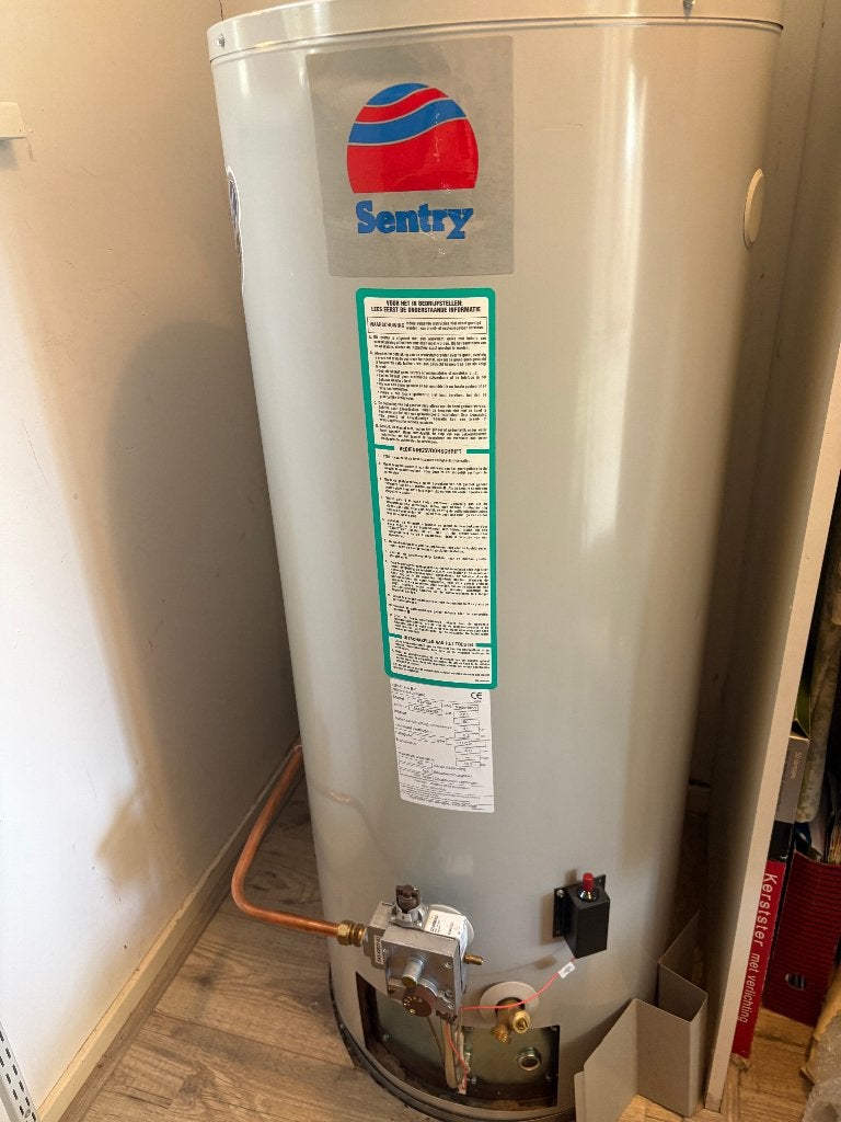 Gasboiler Remeha Sentry 150 liter - Werkend en compleet, Ophalen, Gebruikt, Aardgas, 100 liter of meer