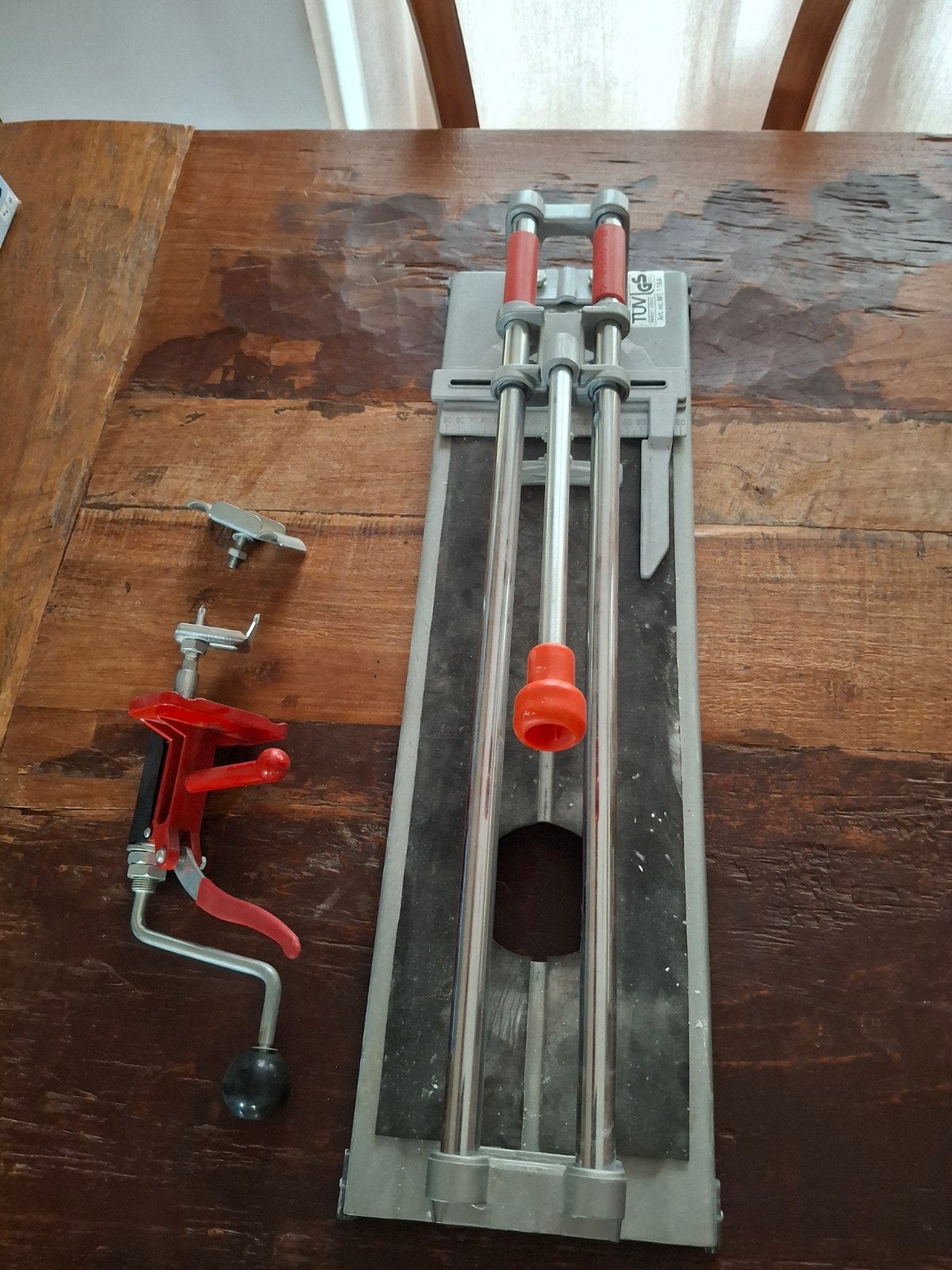 Kinzo tegelsnijder - Handig gereedschap voor tegelwerk, Doe-het-zelf en Verbouw, Ophalen of Verzenden, Gebruikt, Snijgereedschap
