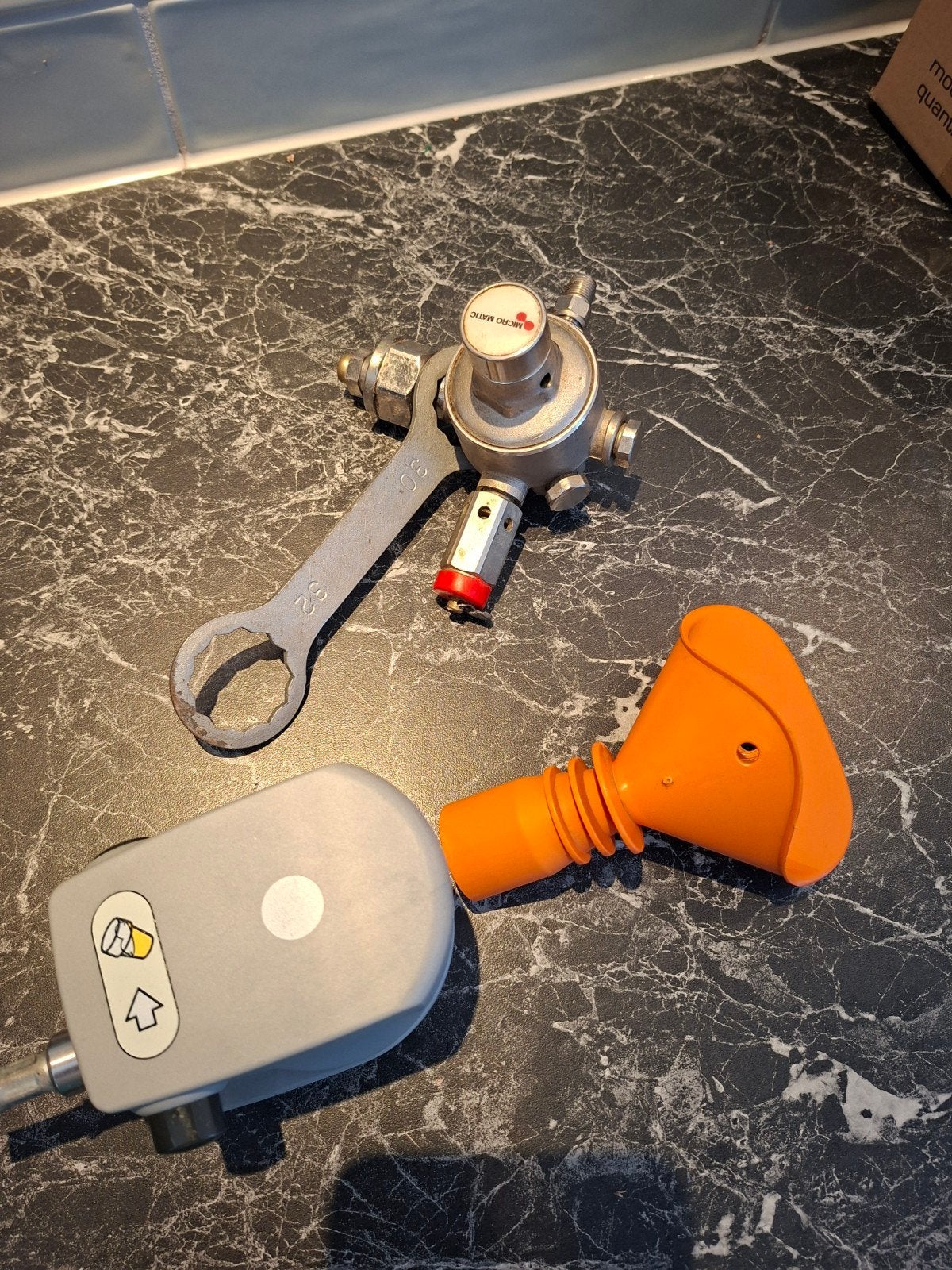 fust koppeling davidtap all in one met drukregelaar, Ophalen of Verzenden, Gebruikt, Overige merken