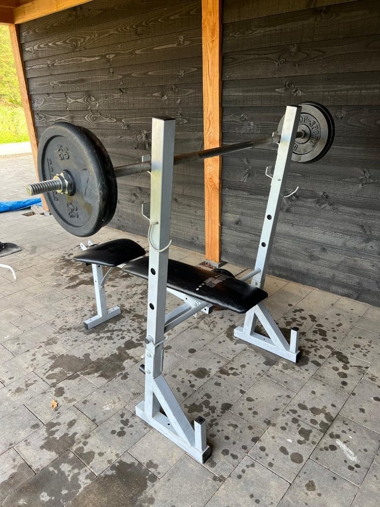 Halterset + drukbank – 70 kg gewichten, Ophalen, Gebruikt, Krachtstation, Metaal