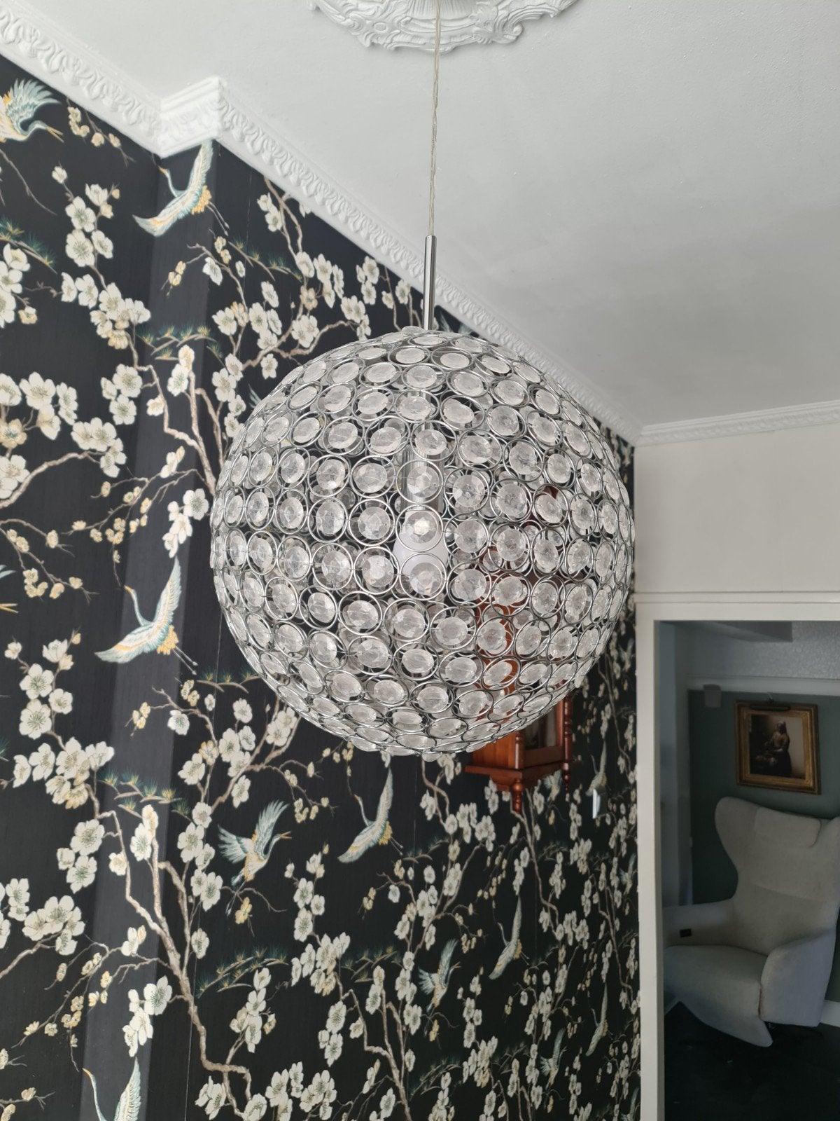Moderne hanglamp met kristallen bol, Huis en Inrichting, Ophalen, E27 (groot), Zo goed als nieuw, Glas