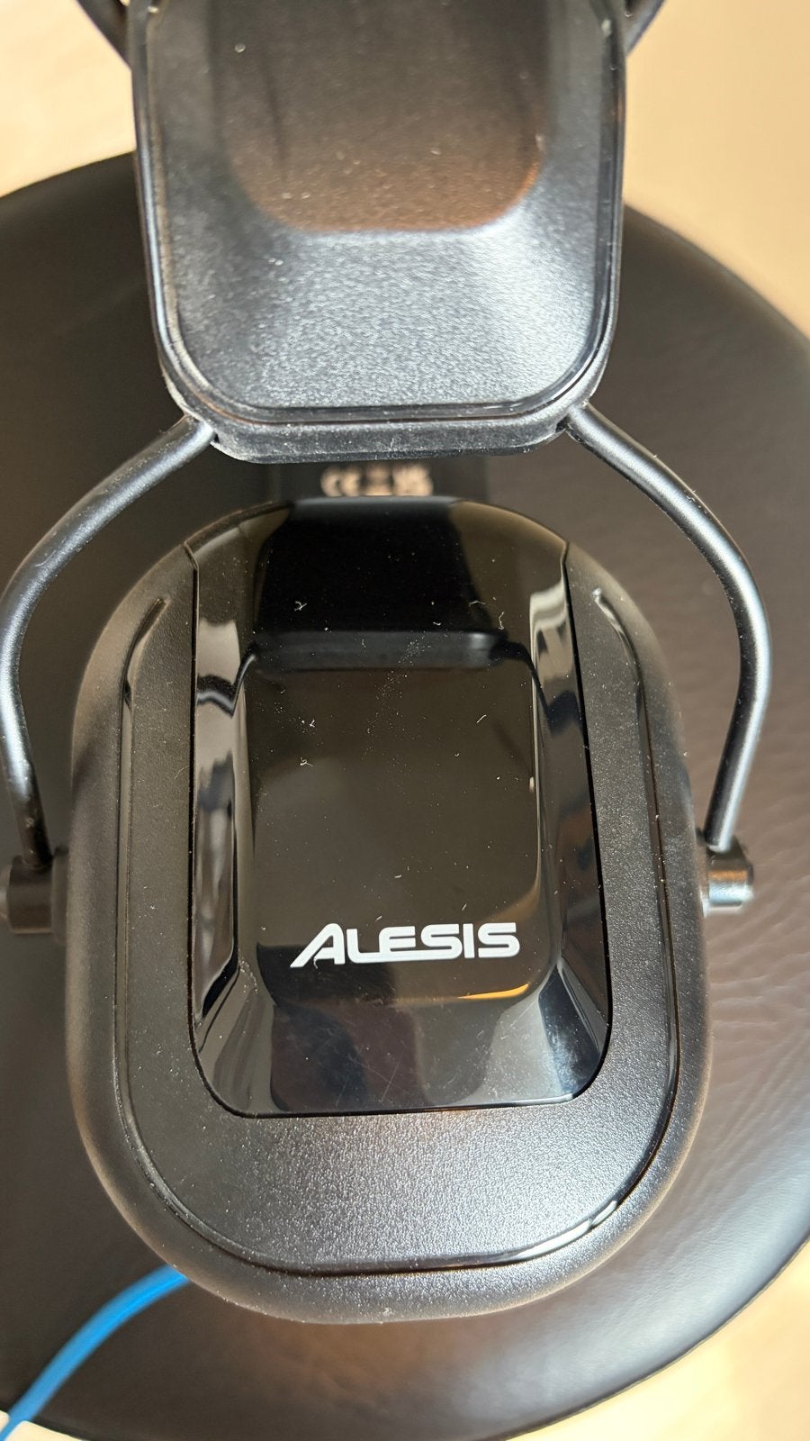 Alesis Koptelefoon - Over-ear, Bedraad, Ophalen of Verzenden, Gebruikt, Over oor (circumaural), Overige merken