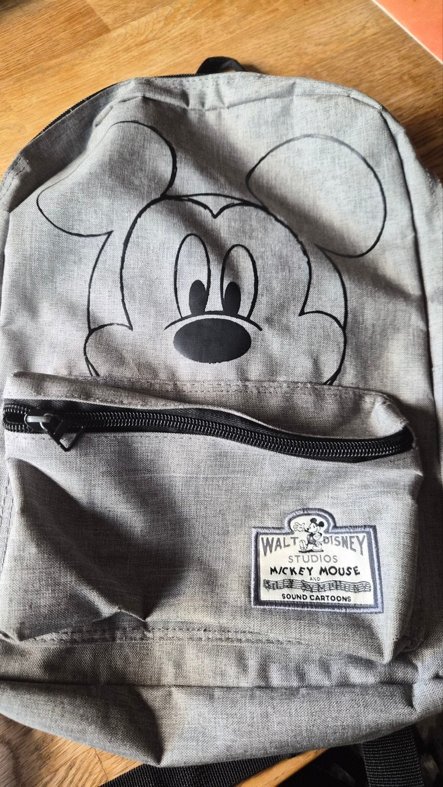 Mickey Mouse Rugzak - Grijs, Gebruikt, Disney of Dora, Ophalen of Verzenden, Minder dan 25 cm