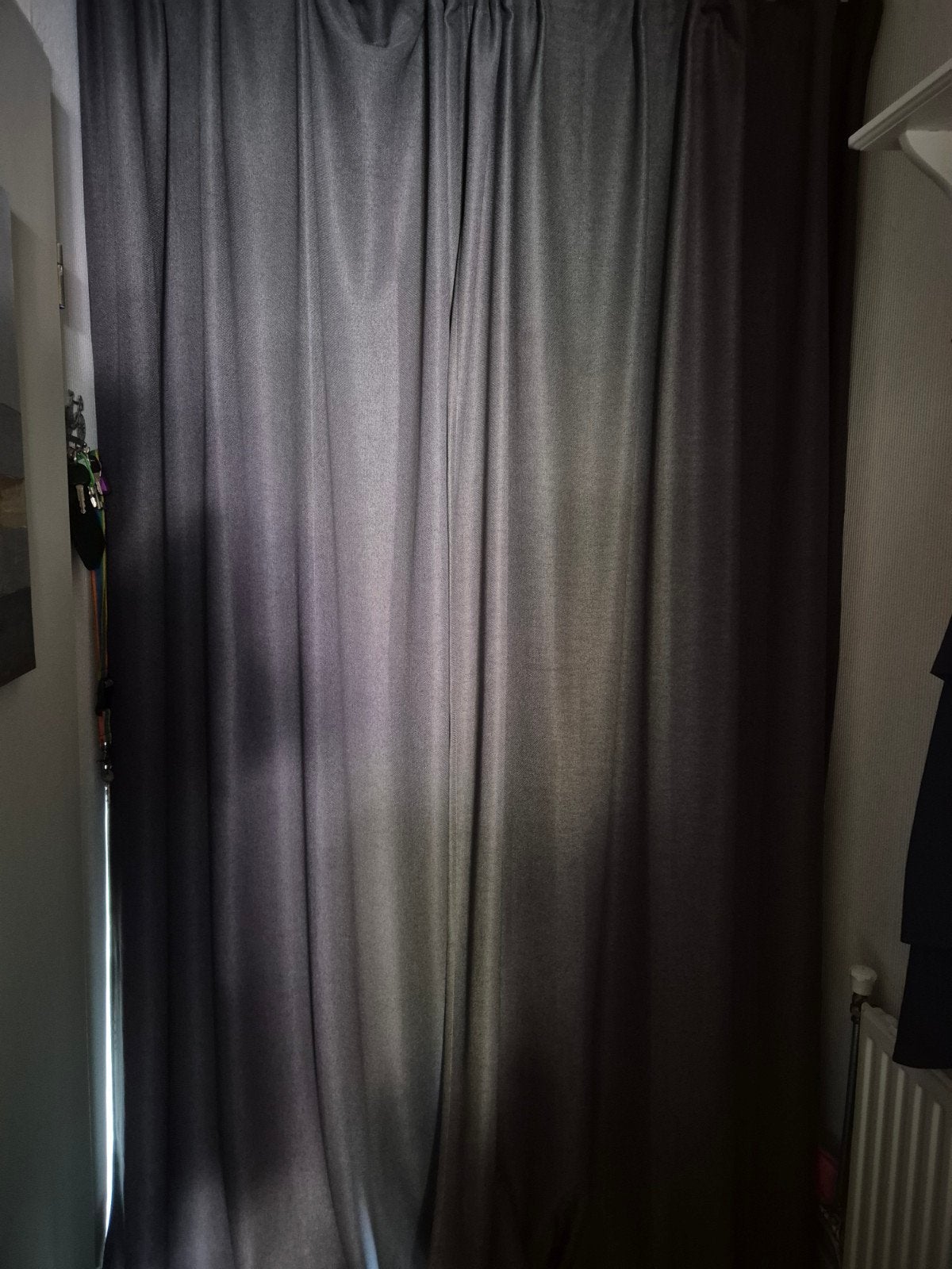IKEA ANNAKAJSA  verduisterende gordijnen, Huis en Inrichting, Gebruikt, Plooiafwerking, Ophalen of Verzenden, Gordijn
