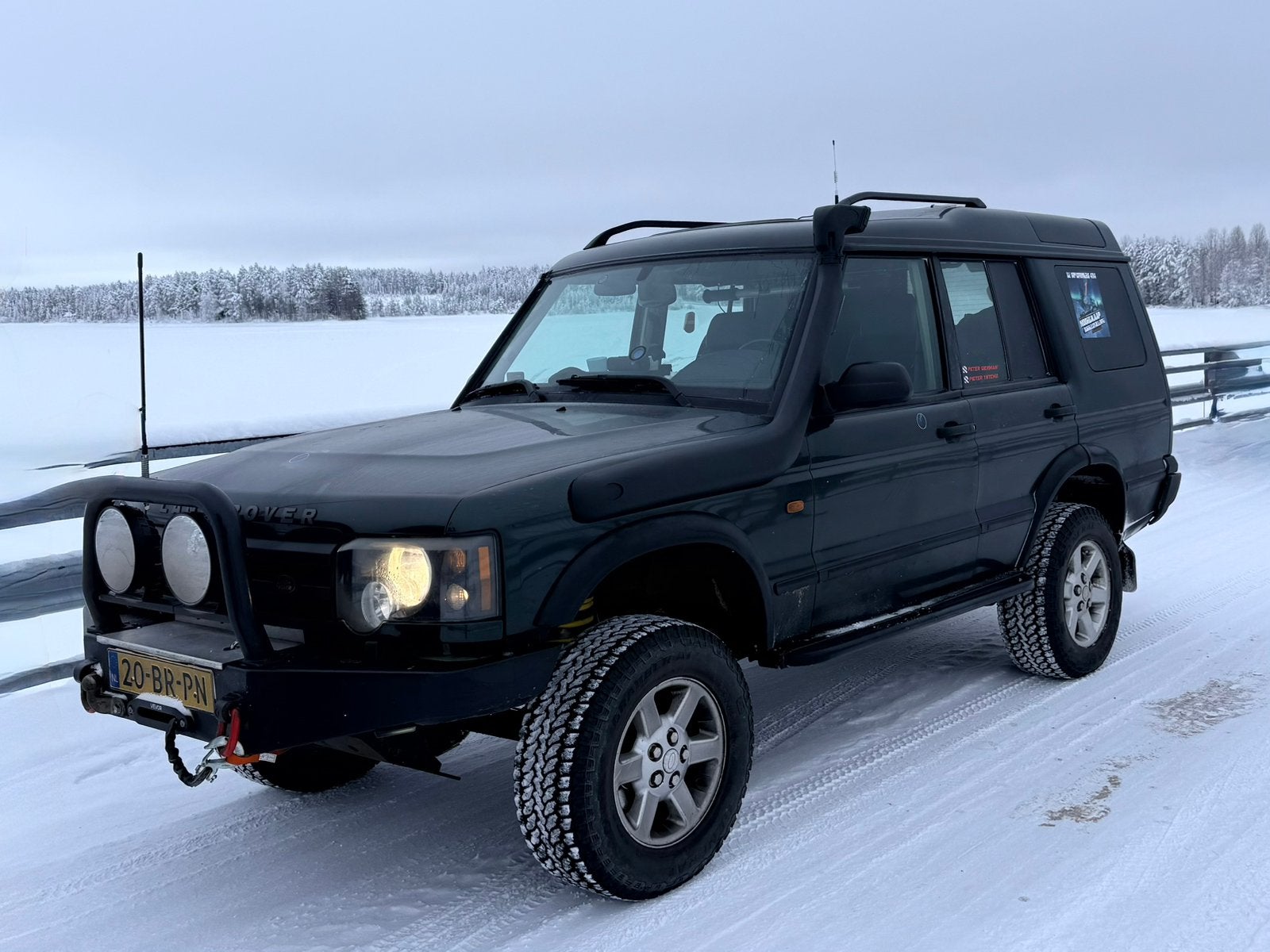 Land Rover Discovery 2.5 TD5 SLS Comm AUT 2004, Auto's, Automaat, Land Rover, Zwart, 2495 cc
