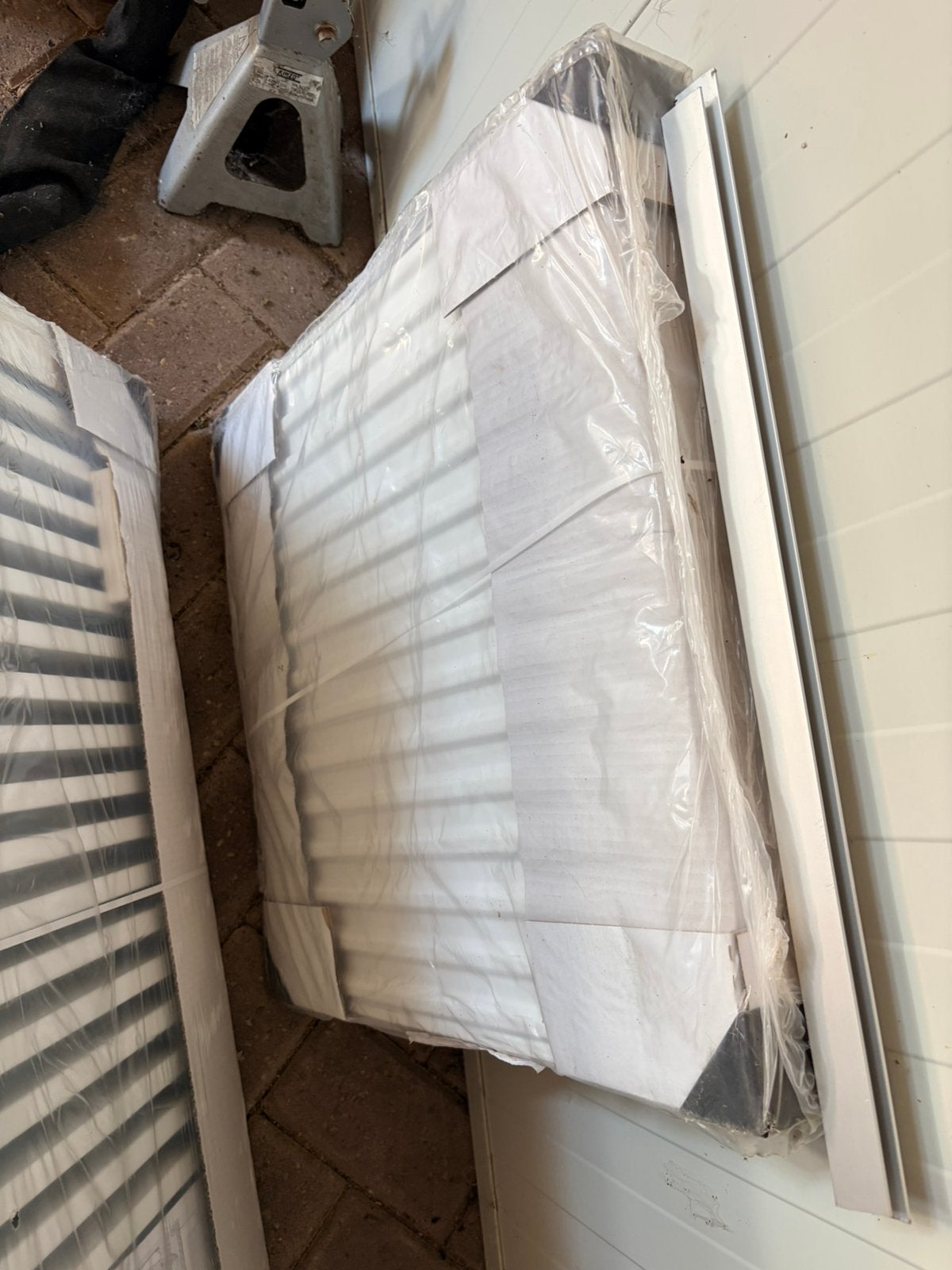 Nieuwe radiator / verwarming – ongebruikt, Doe-het-zelf en Verbouw, Verwarming en Radiatoren, Ophalen, Radiator, Minder dan 60 cm