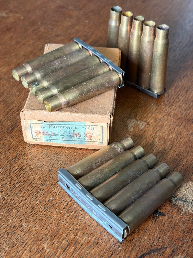 Hulzen - Tweede Wereldoorlog, Ophalen of Verzenden, Landmacht, Overige gebieden, Hulzen of Bodemvondsten