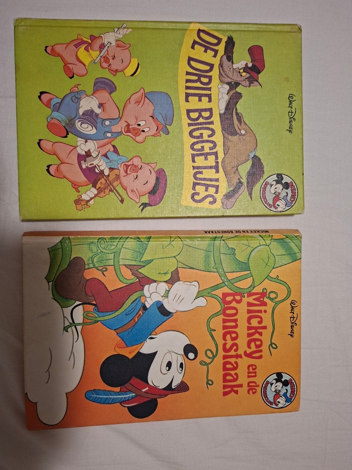 Walt Disney: De Drie Biggetjes & Mickey en de Bonestaak, Boeken, Ophalen of Verzenden, Gelezen, Walt Disney Productions, 3 tot 4 jaar