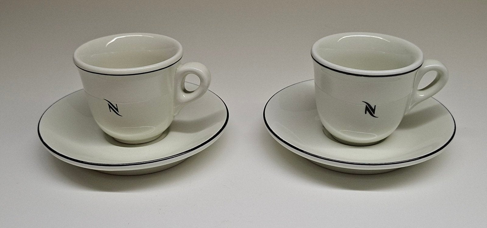 Nespresso kopjes (espresso)., Verzamelen, Ophalen of Verzenden, Zo goed als nieuw, Porselein, Kop en/of schotel