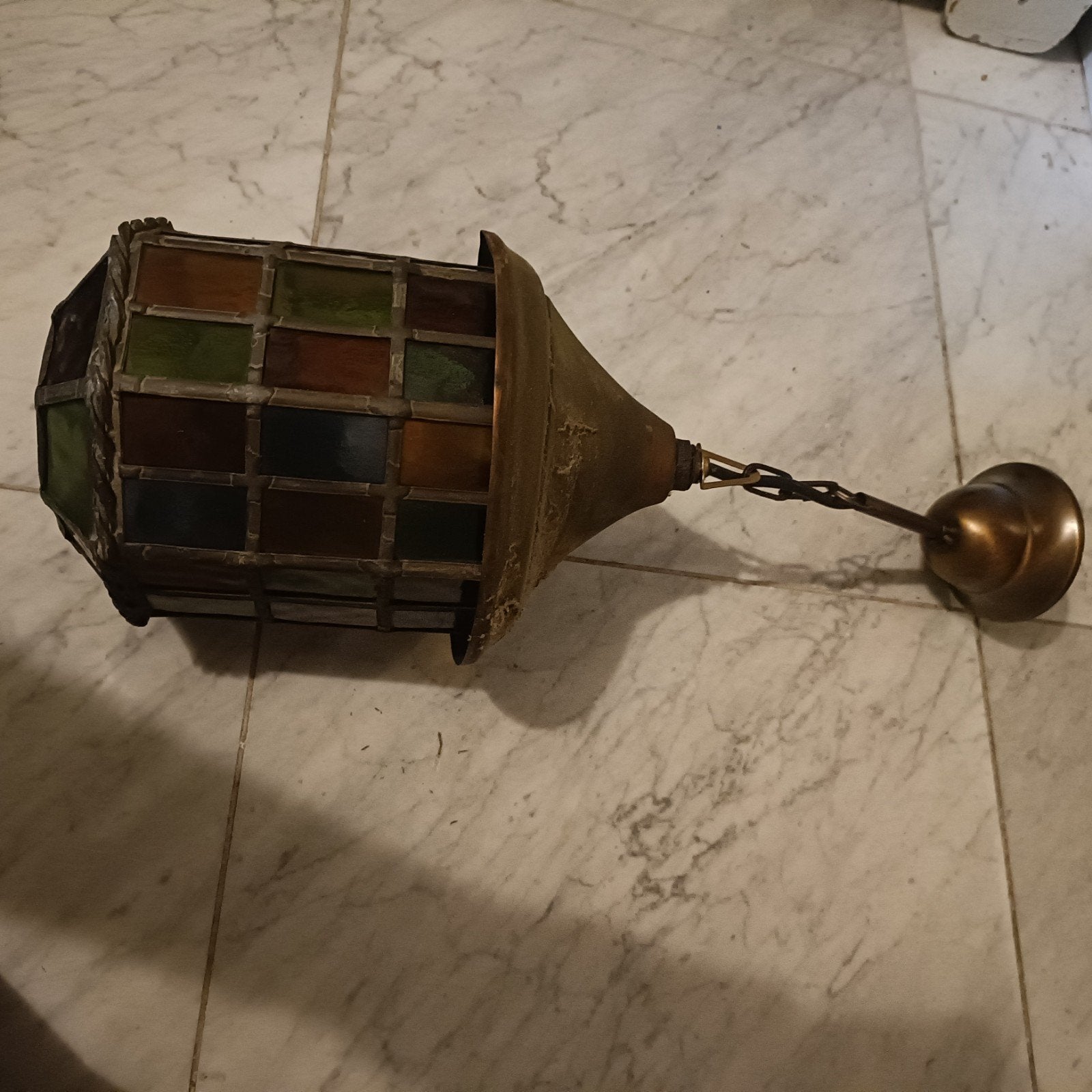 Glas-in-lood lampje met koperen kap, Ophalen of Verzenden
