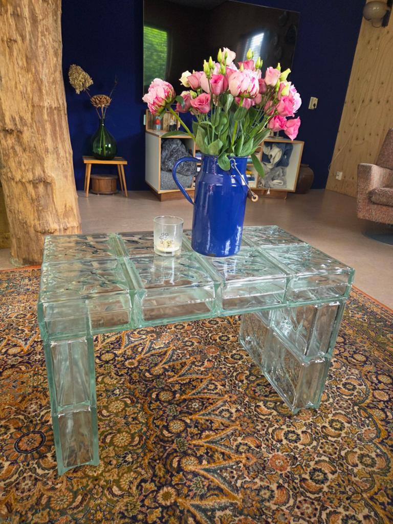 Salontafel van glasblokken, Huis en Inrichting, Ophalen of Verzenden, Rechthoekig, 100 tot 150 cm, 50 tot 100 cm