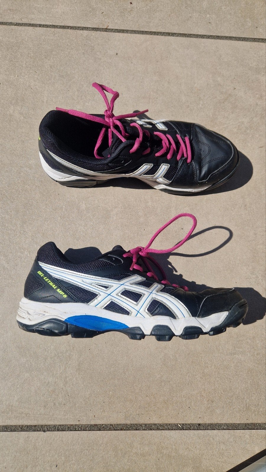 Hockeyschoenen Asics maat 40.5, Sport en Fitness, Loopsport en Atletiek, Ophalen, Zo goed als nieuw, Hardloopschoenen, Asics
