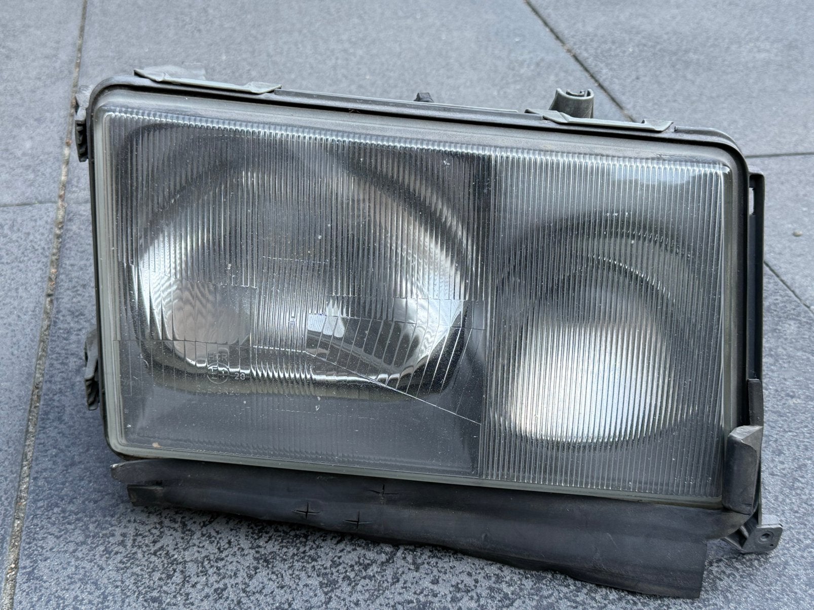 W124 koplamp rechts, Ophalen of Verzenden