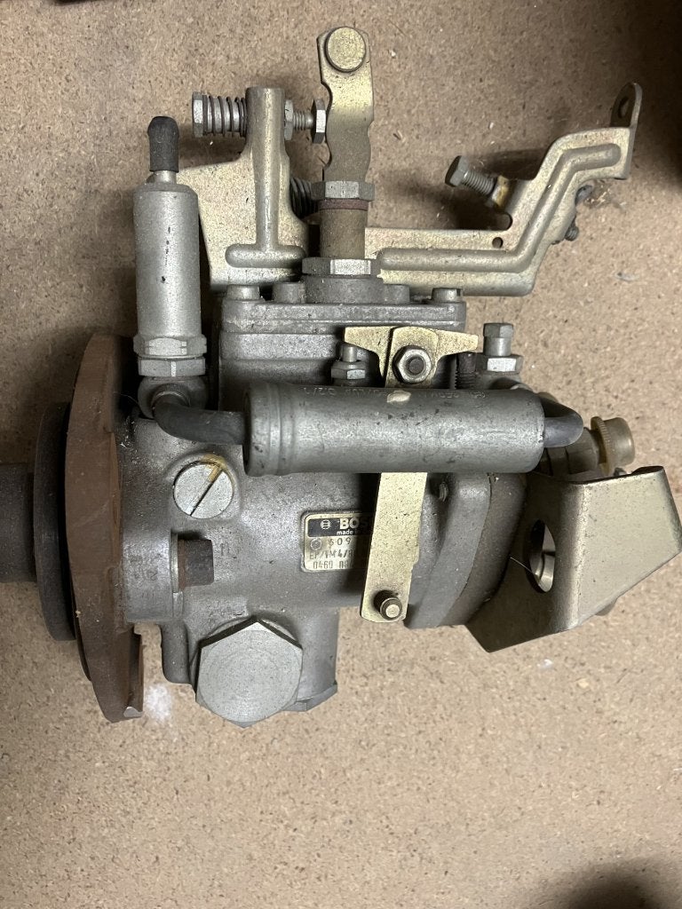 PEUGEOT 404 Diesel injectiepomp BOSCH Vintage/OLDTIMER, Ophalen of Verzenden, Gebruikt