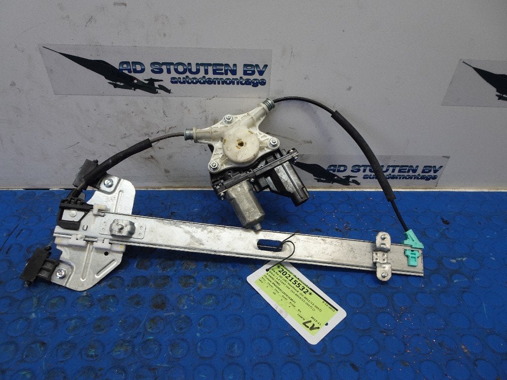Raammechaniek Elek Links Voor Kia Rio III (UB) 824501w010, Auto-onderdelen, Info@kia.de, Kia Deutschland GmbH, Gebruikt, Theodor-Heuss-Allee 11, Frankfurt am Main 60486, , Duitsland