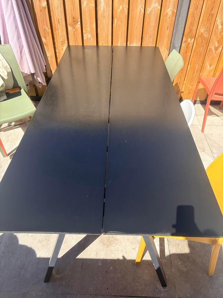 Grote tuintafel 220x100 cm - Zwart kunststof blad, Tuin en Terras, Tuintafels, Ophalen, Gebruikt, Rechthoekig, Kunststof