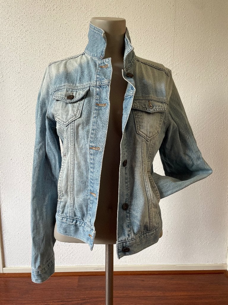 Lichtblauwe spijkerjas met opstaande kraag, Blauw, Sissy-Boy, Ophalen of Verzenden, Zo goed als nieuw
