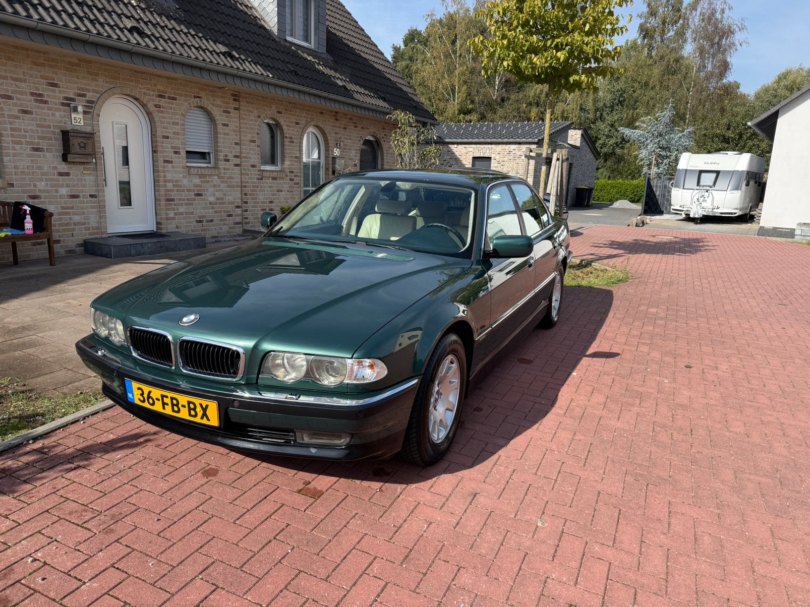 BMW 7-Serie 3.5 I 735 AUT Facelift!! APK!! NAP!!, Automaat, Achterwielaandrijving, 2000 kg, Xenon verlichting