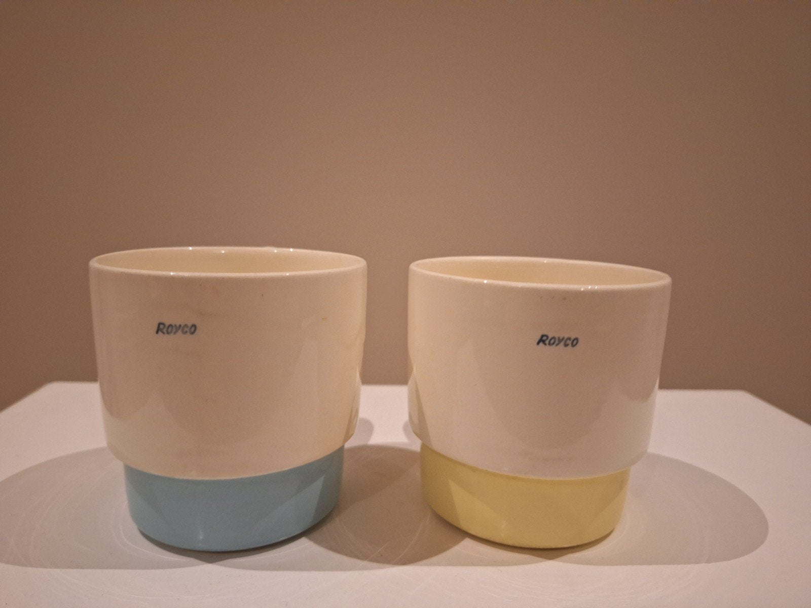 Set van 2 vintage Royco soepkoppen - blauw en geel, Ophalen of Verzenden
