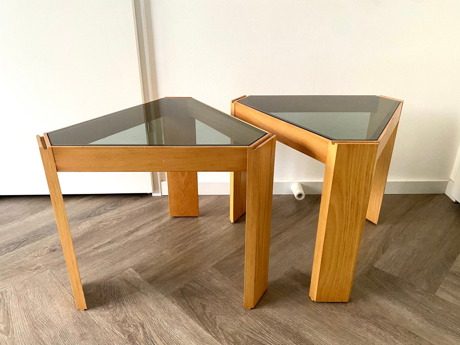 Vintage Set Van 2 Bijzettafels Van Porada Arredi, Jaren 70, Minder dan 55 cm, Zo goed als nieuw, Overige vormen, Hout