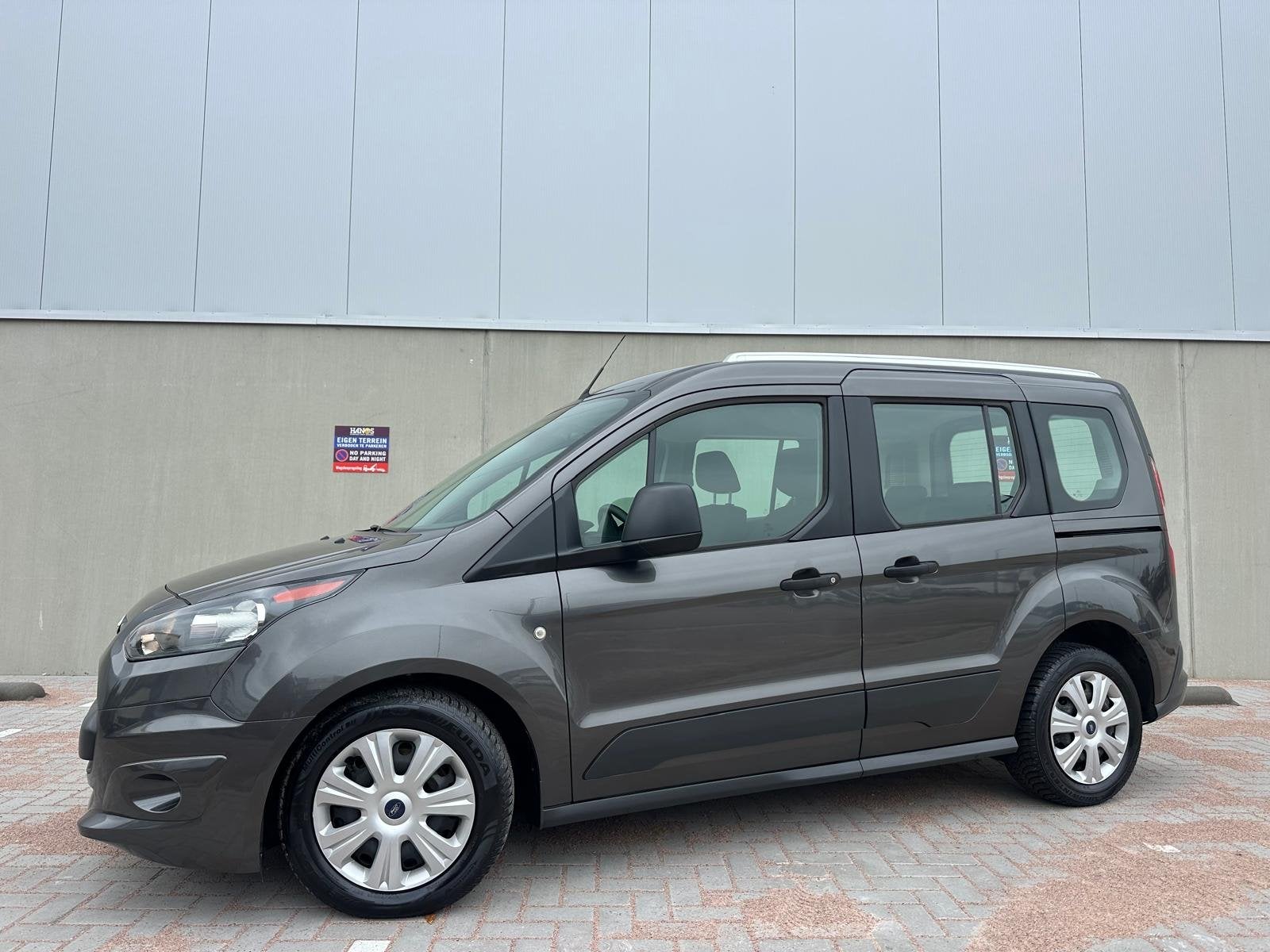 Ford Tourneo Connect Compact 1.0 Airco, Stoelverw, Elec.Pakk, Voorwielaandrijving, Zwart, Met garantie (alle), Bedrijf