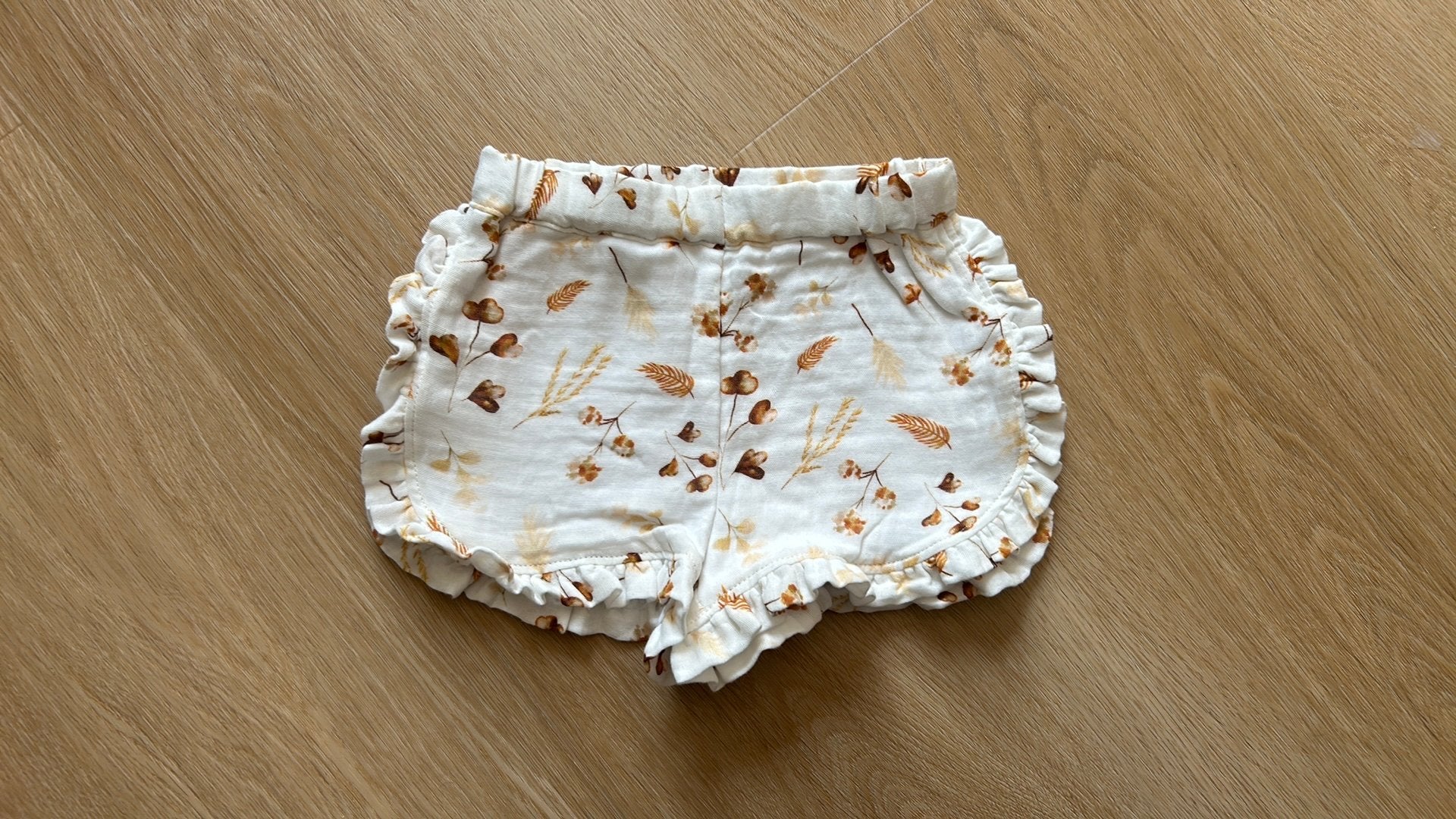 Mouseline korte broek (tricot gevoerd) maat 74, Verzenden, Zo goed als nieuw, Meisje, Broekje