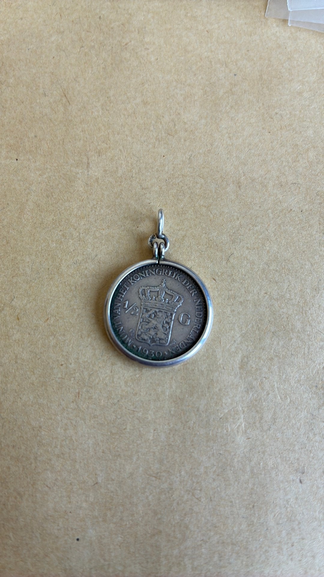 Hanger halve gulden 1930 zilver Wilhelmina, Ophalen of Verzenden, Zo goed als nieuw, Zilver