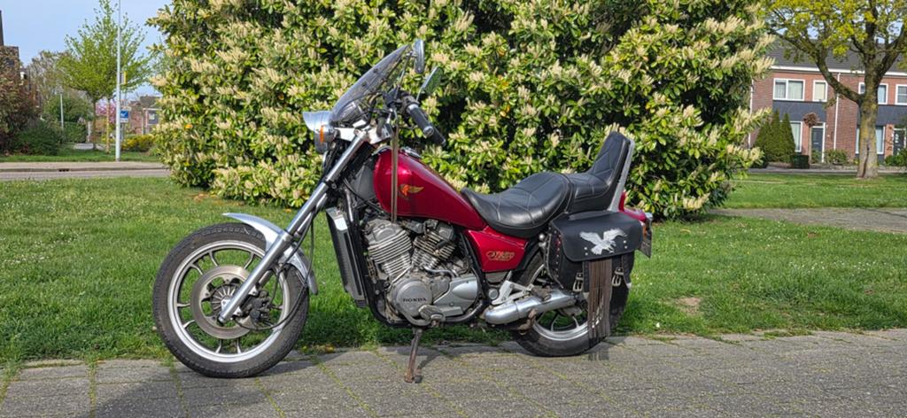 Honda NV 400 Custom, Particulier, Chopper