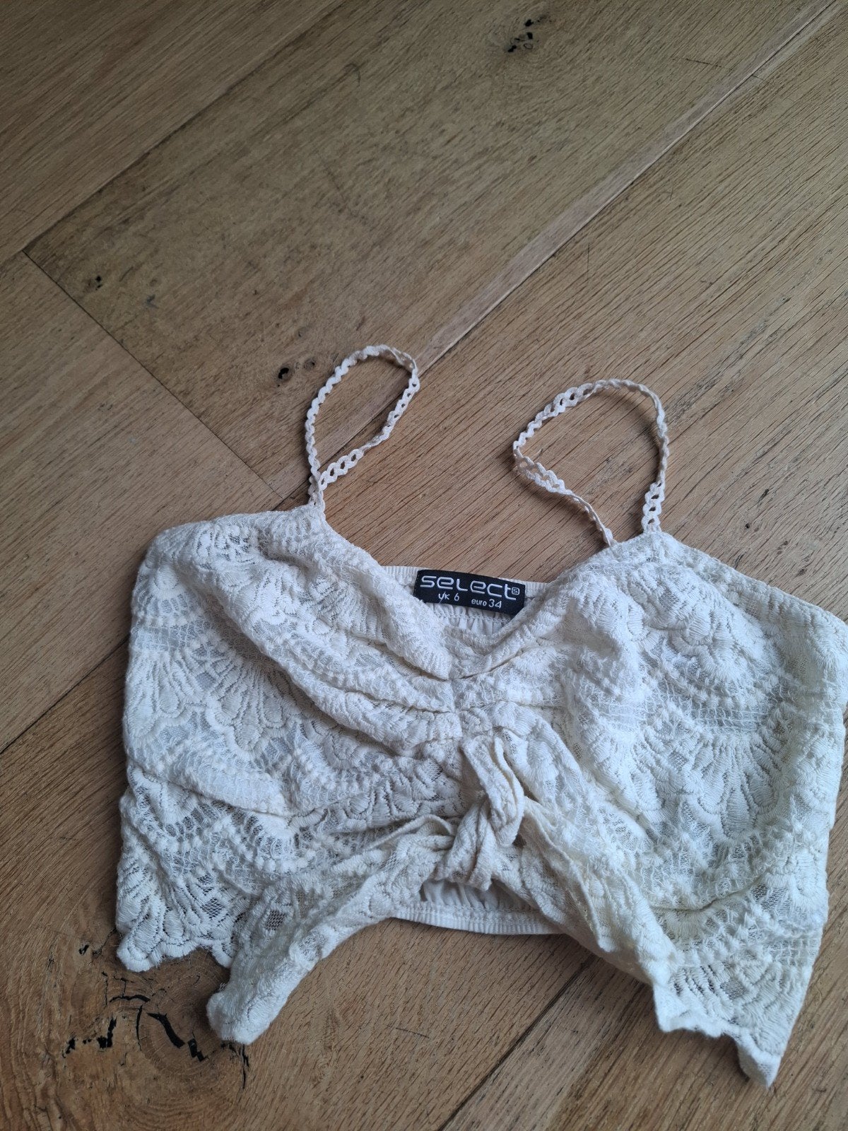 Select Croptop Kant Maat XS top, Kleding | Dames, Tops, Ophalen of Verzenden