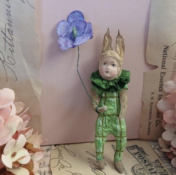 Schattig brocante wattenpopje Konijn met bloem feathertree, Ophalen of Verzenden